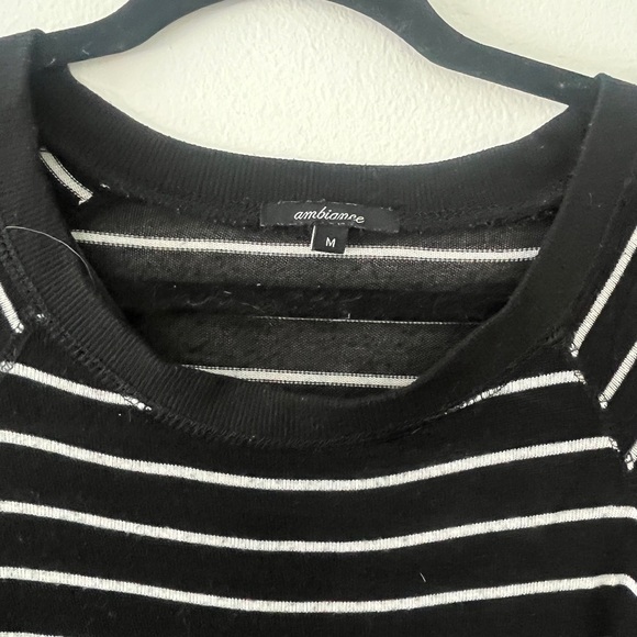 Black and white stripped long sleve dress - Picture 2 of 3